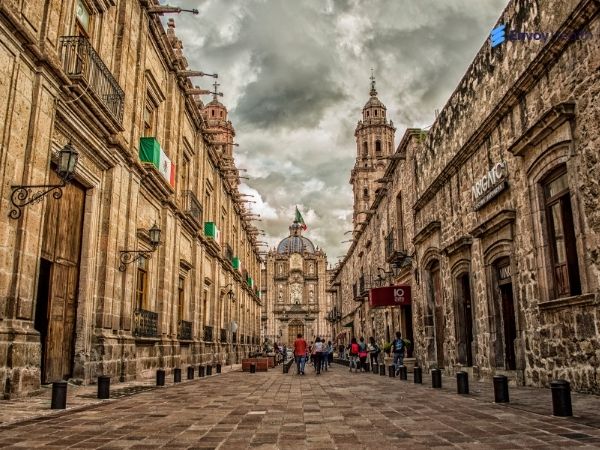 Mexico for veneers
